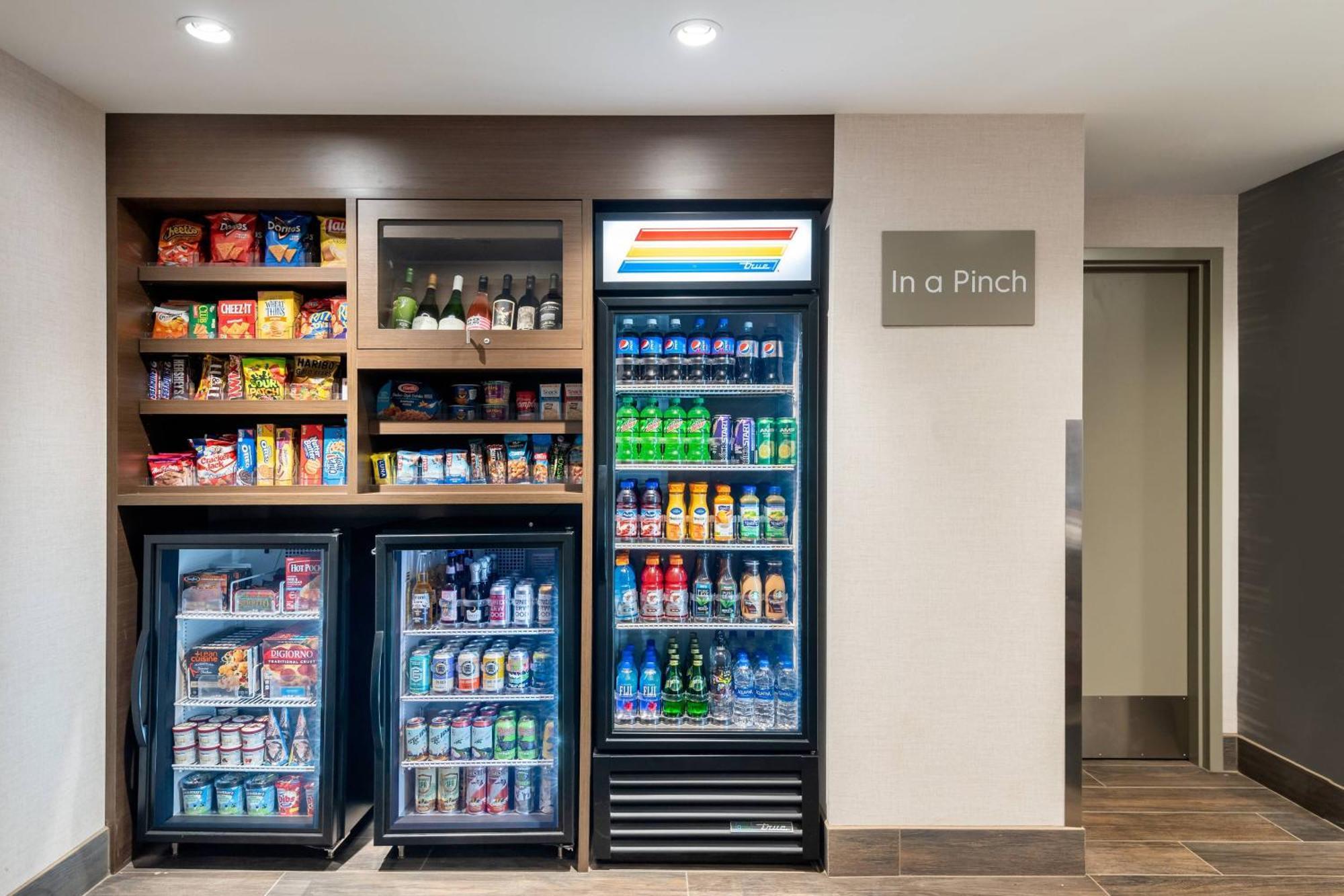 Towneplace Suites By Marriott ווייטפיש מראה חיצוני תמונה